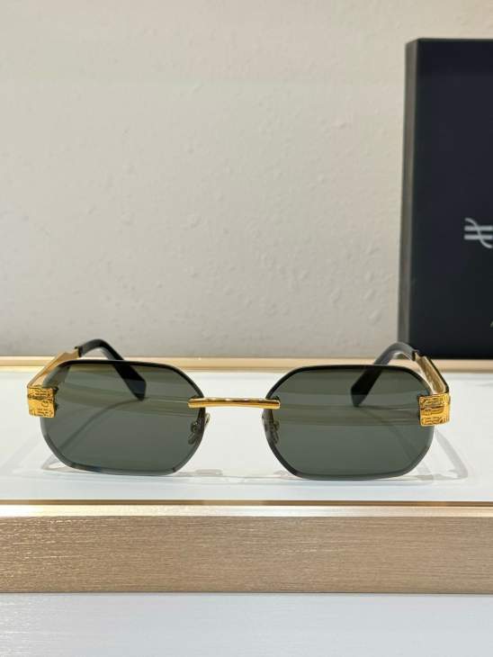 Picture of Hublot Sunglasses _SKUfw69458435fw